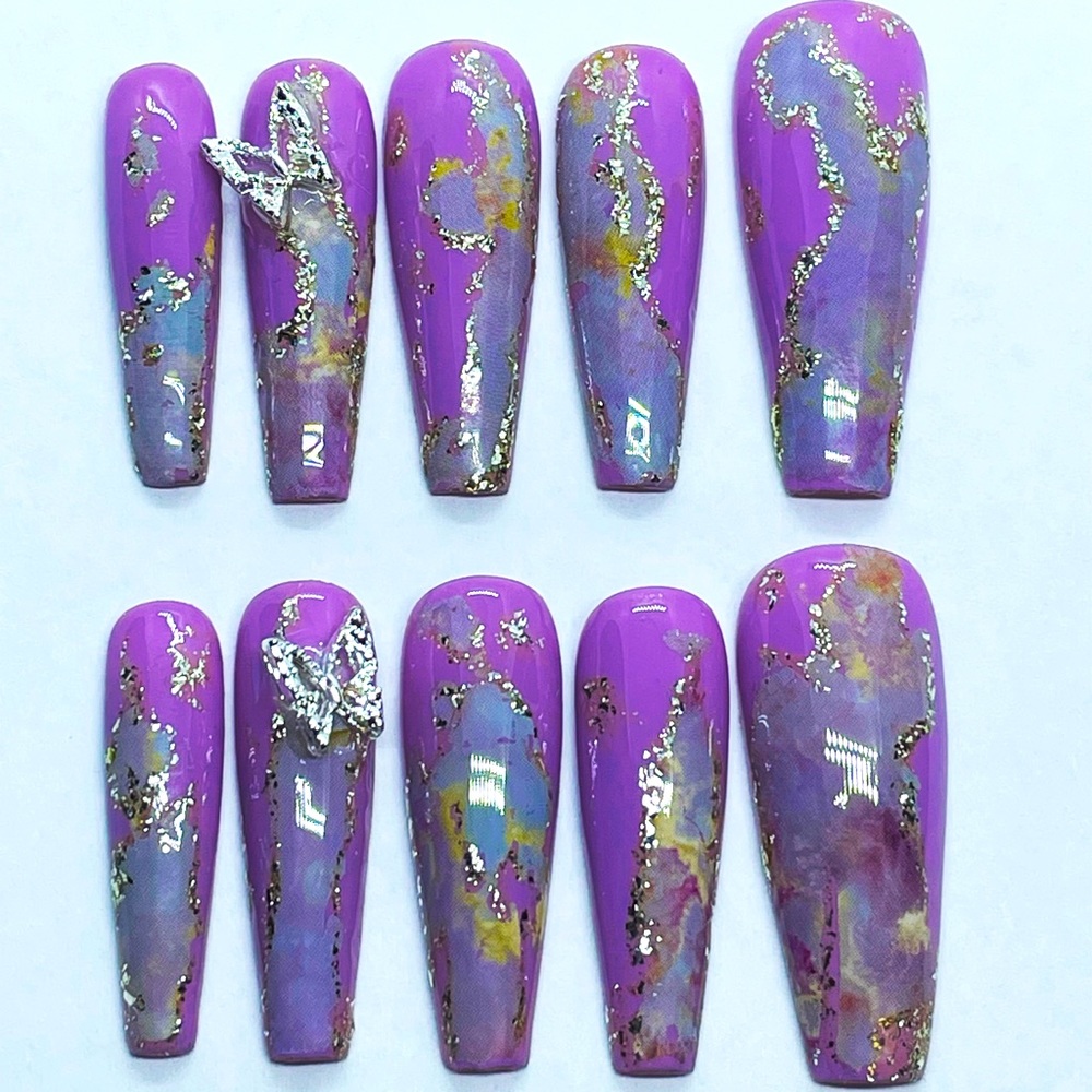 Aesthetic Butterfly 🦋 💜